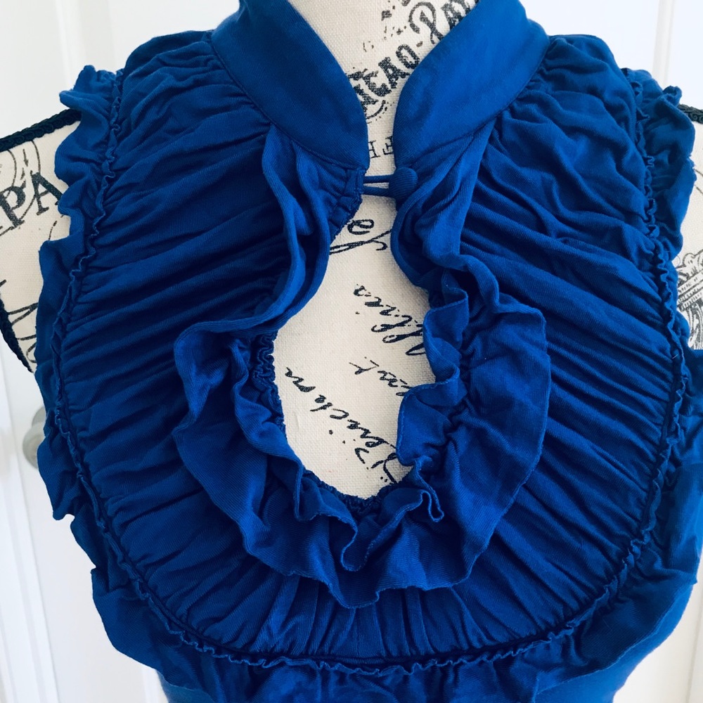 ✨Arden B✨Sleeveless Ruffled Top✨ - Picture 4 of 7
